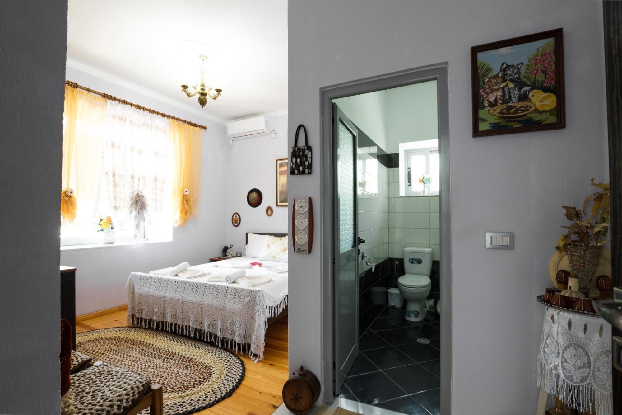 Leka Guesthouse Gjirokastër 外观 照片